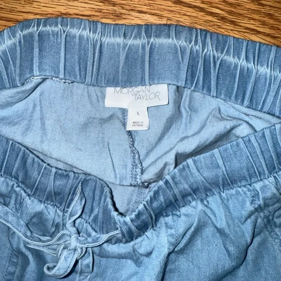 Large Bundle deal… Morgan Taylor Light Blue Lounge Shorts - Picture 2 of 4
